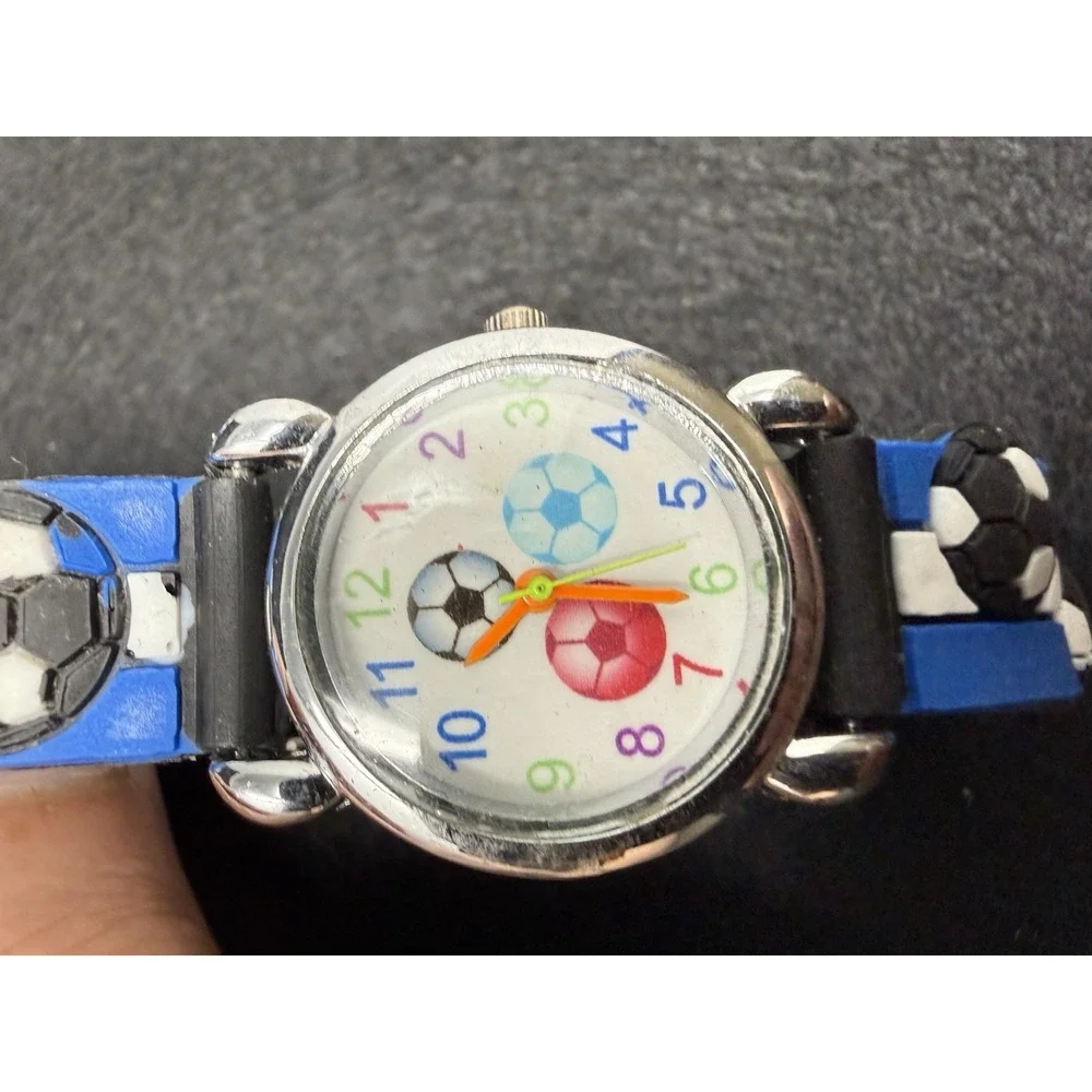 Lot of 18 Kids Educational Analog Watches Animal Sports Flower Rubber Strap